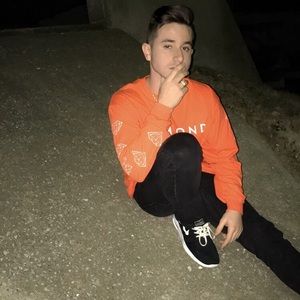 Meet your Posher, Dylan